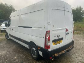 NISSAN NV 400 SE – Great Camper Base