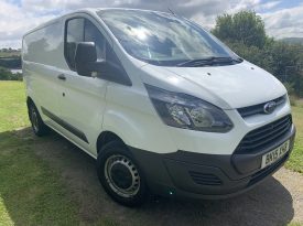 FORD TRANSIT CUSTOM 2.2 TDCI LOW MILEAGE  NO VAT